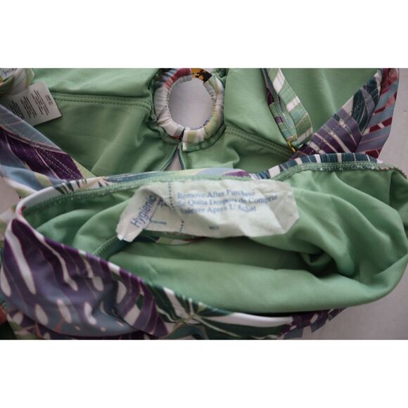 Bleu Rod Beattie Women's Sz 10 Multi Floral Ring Me Up X-Back 1-Pc Swimsuit - Picture 6 of 10